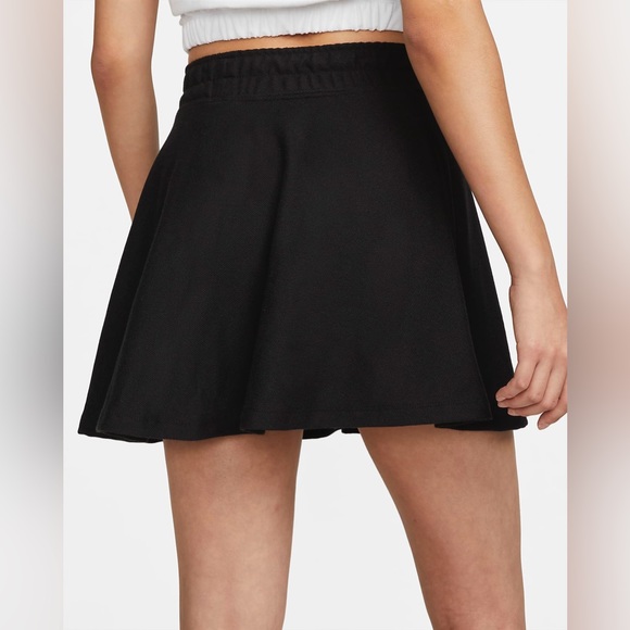 NWT Nike Air Women’s Pique Skirt Size M - Picture 14 of 14